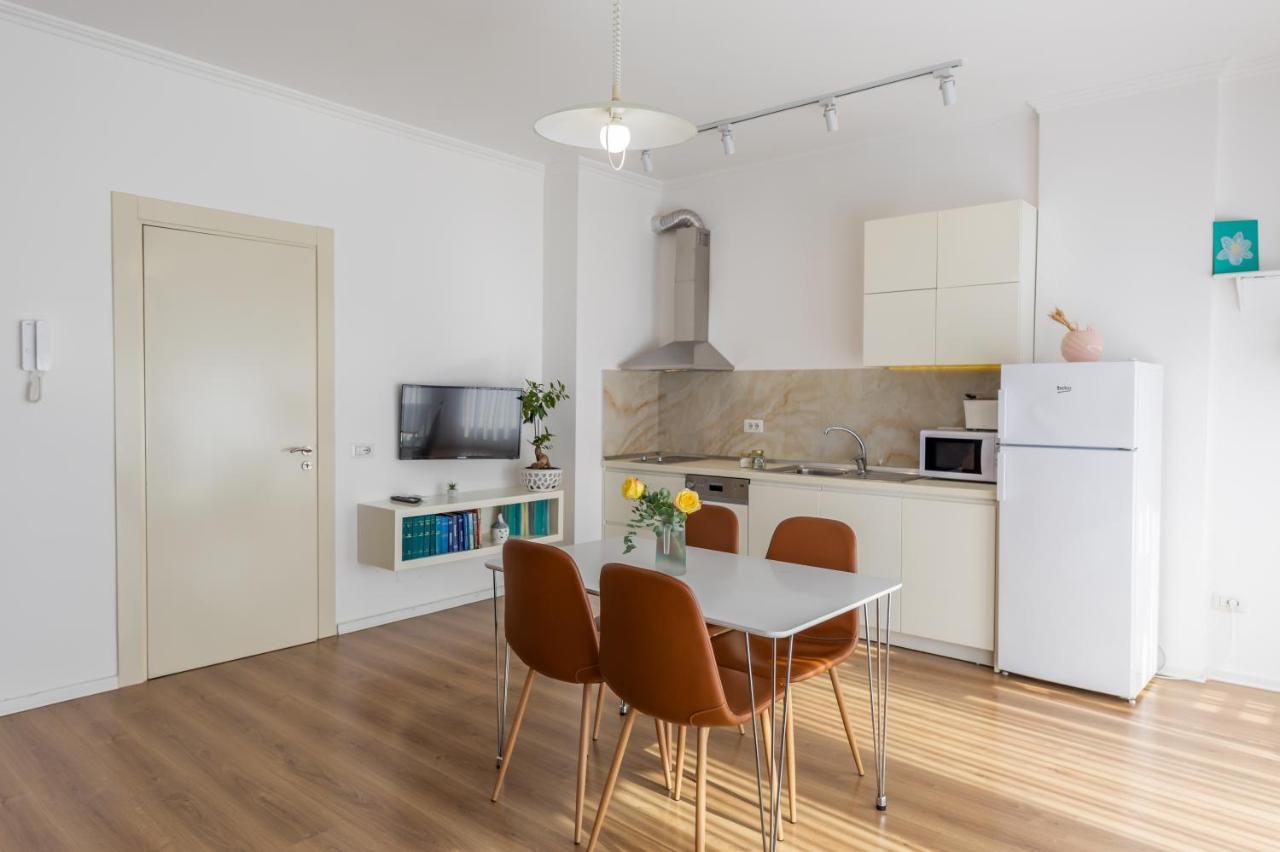 Apartament New Apartament Tirana Zewnętrze zdjęcie
