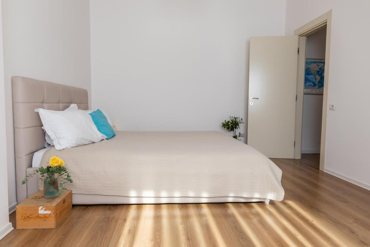 Apartament New Apartament Tirana Zewnętrze zdjęcie